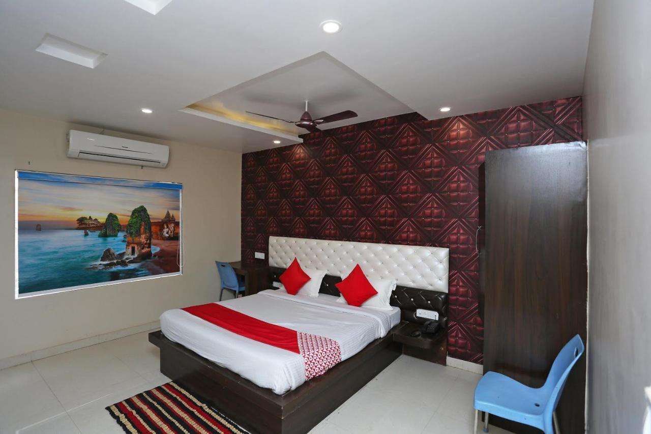Oyo Flagship 43897 Redstone Hotel Gwalior Buitenkant foto