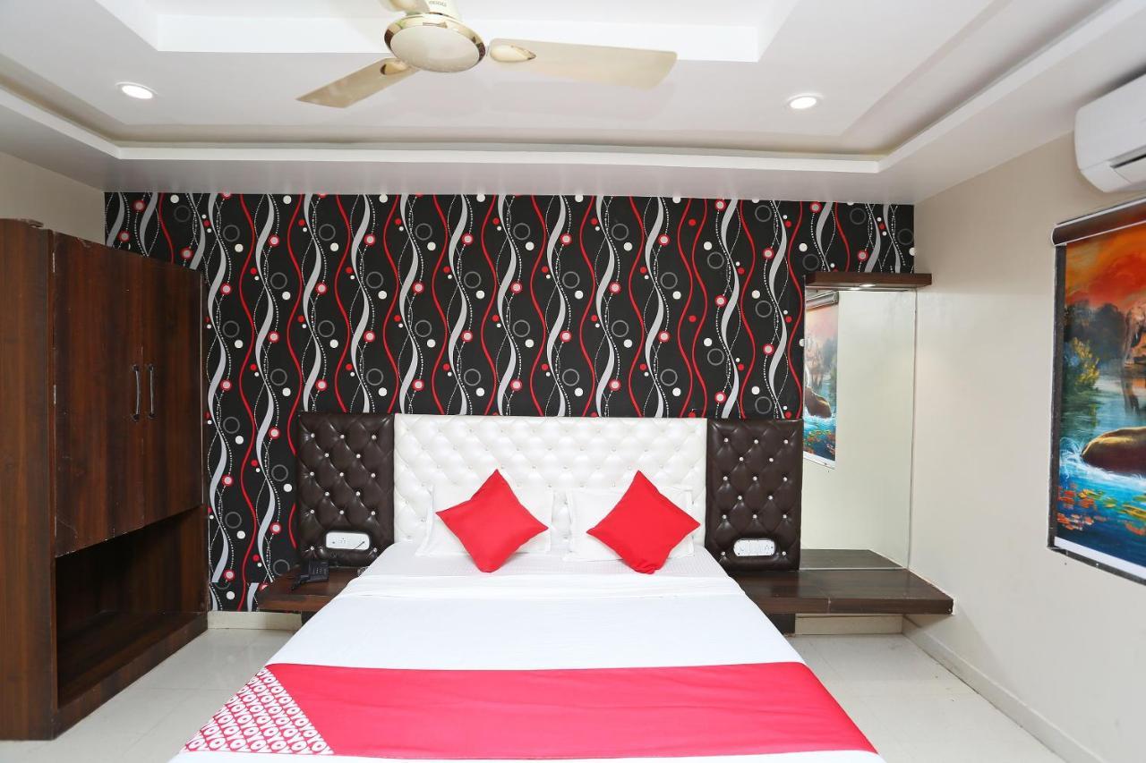 Oyo Flagship 43897 Redstone Hotel Gwalior Buitenkant foto